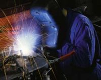 Fr Sie bei der Arbeit